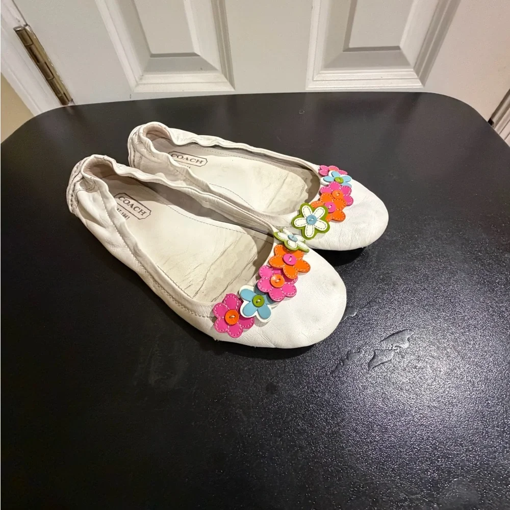 Coach chic flats
